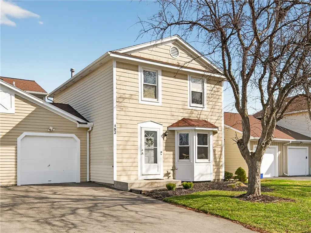 152 Fawn Ln, Webster, NY 14580 - #1