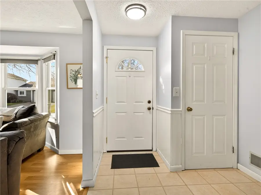 152 Fawn Ln, Webster, NY 14580 - #2