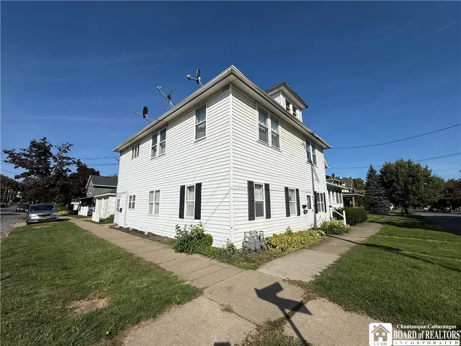 639 1/2 Park Avenue #2, Dunkirk, NY 14048 - #2