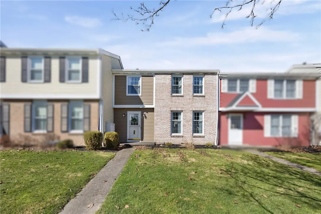 35 Summit Knolls Drive, Webster, NY 14580 - #1