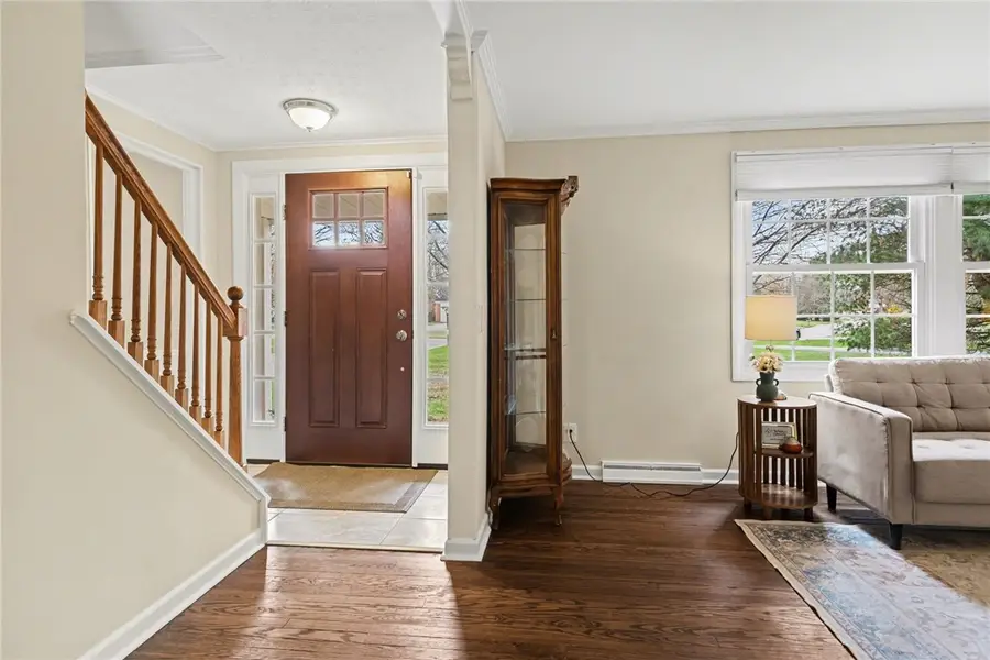 16 Musket Lane, Pittsford, NY 14534 - #2