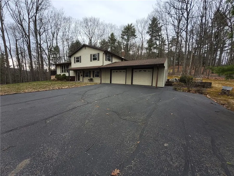 6722 Pheasant Ln Street, Bath, NY 14810 - #2