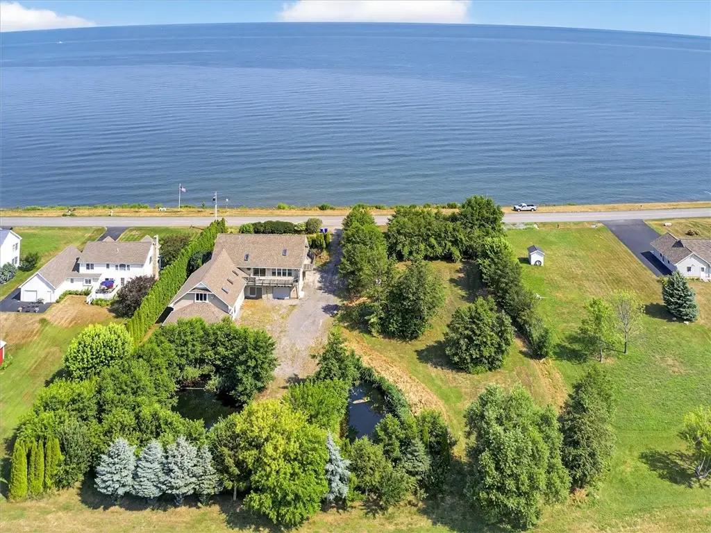14462 Lakeshore Road, Kent, NY 14477 - #1