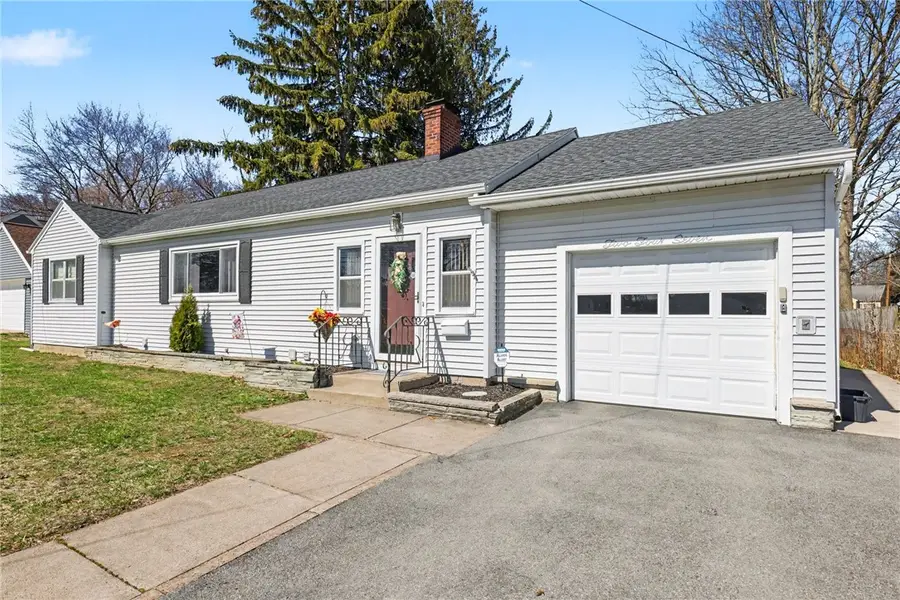 247 W Ivy Street, East Rochester, NY 14445 - #3