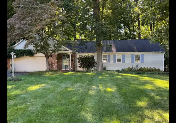 43 Crystal Spring Lane, Fairport, NY 14450