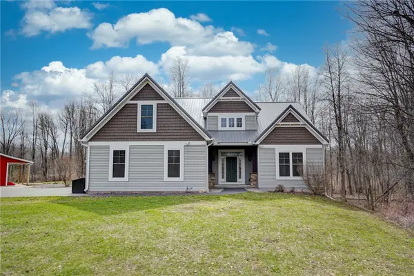 16010 Brown Schoolhouse Road, Holley, NY 14470