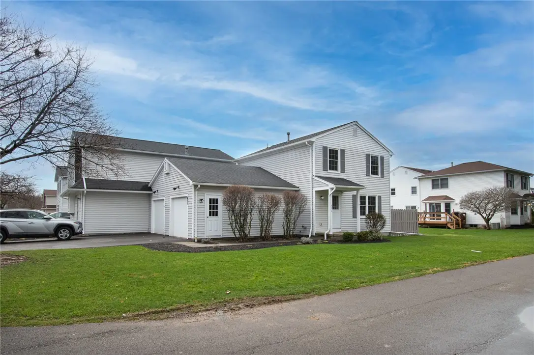 651 Neros Run, Webster, NY 14580 - #1