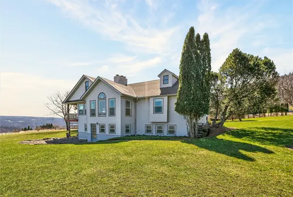 7023 County Road 12, Naples, NY 14512