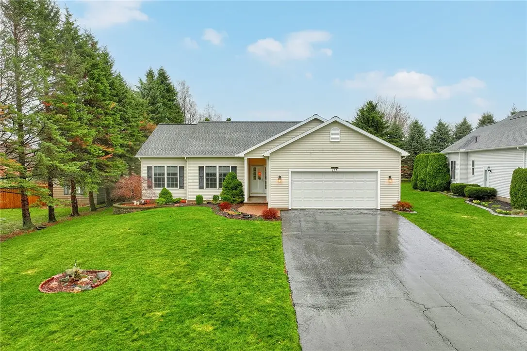 117 Hawthorne Drive, Spencerport, NY 14559 - #1
