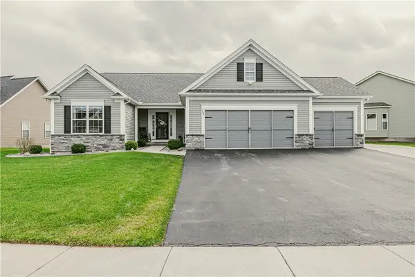 289 Avery Park Lane, Rochester, NY 14612