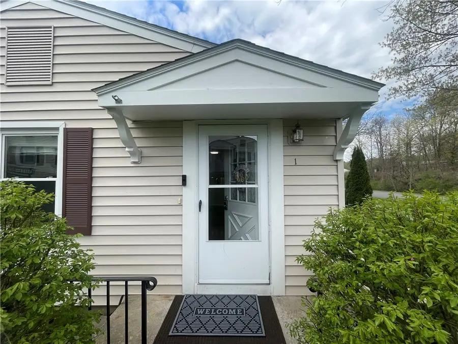 1 Swan Trail, Fairport, NY 14450 - #3