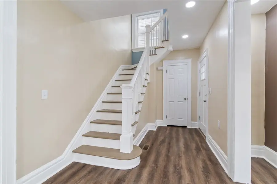 258 Castle Street, Geneva, NY 14456 - #3