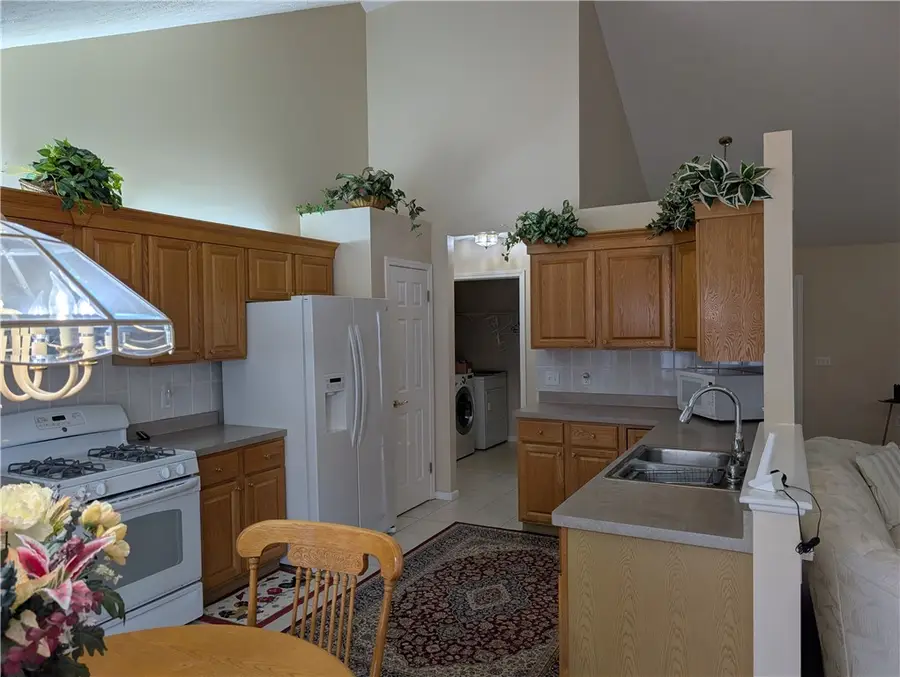 55 Barclay Court, Rochester, NY 14612 - #3