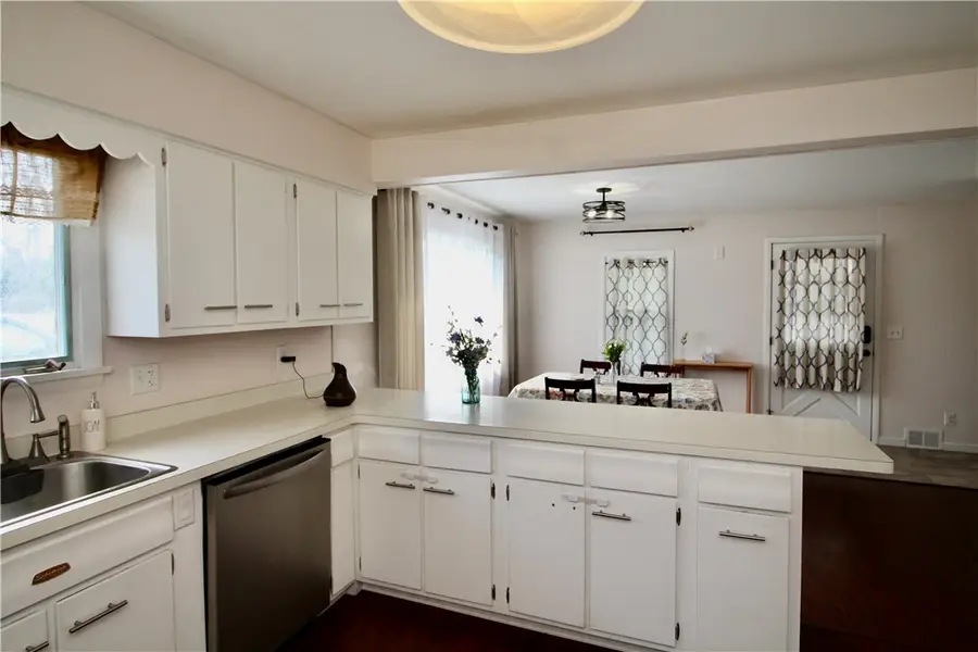 1445 Mertensia Road, Farmington, NY 14425 - #3