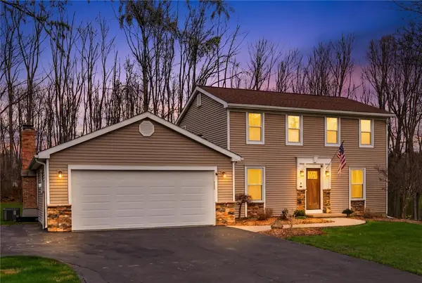 51 West Parkway, Victor, NY 14564