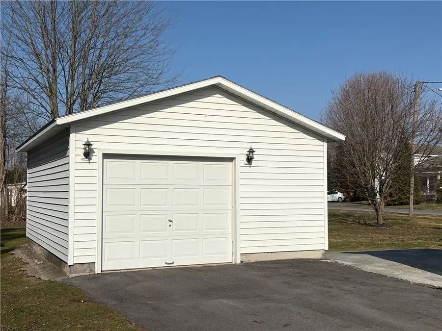 19 Washington Street, Seneca Falls, NY 13148 - #2