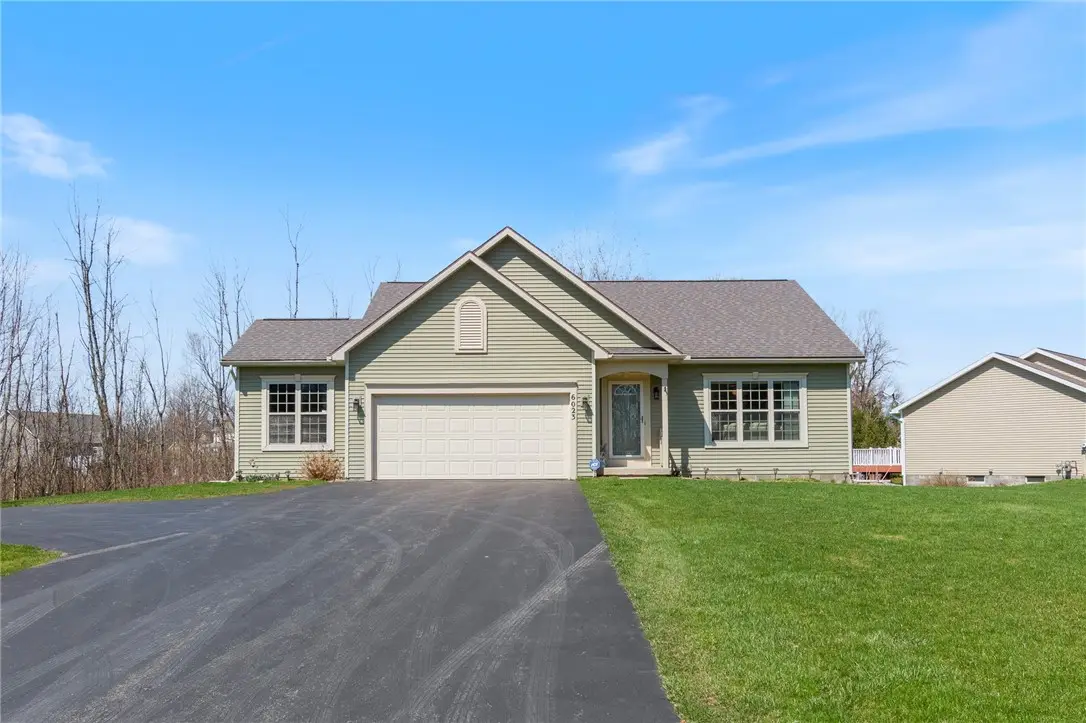 6023 Lillypond, Ontario, NY 14519 - #1