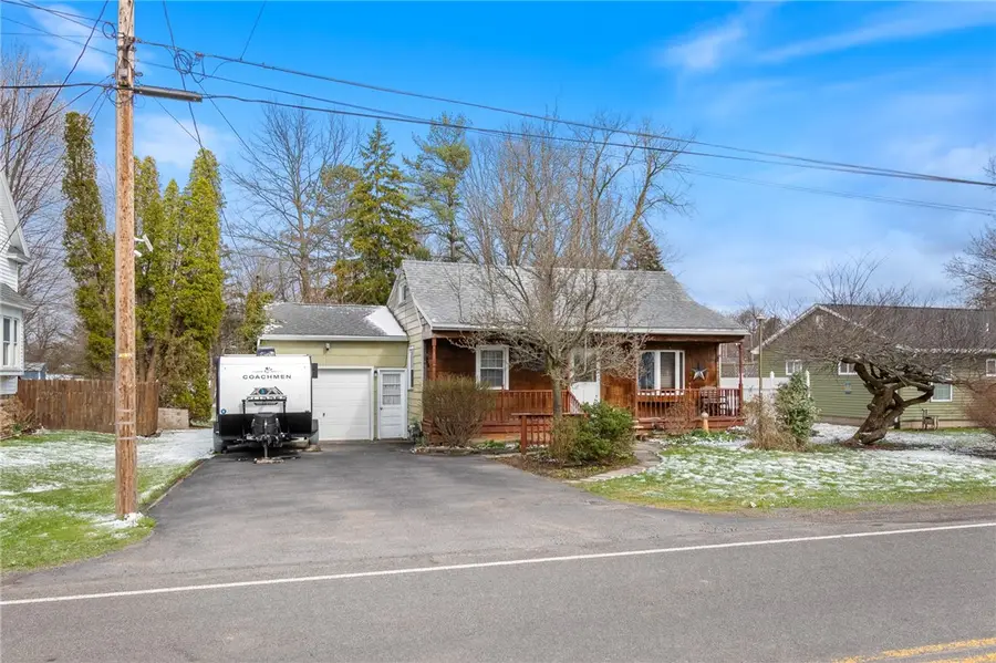 6302 Bennett Street, Williamson, NY 14589 - #2