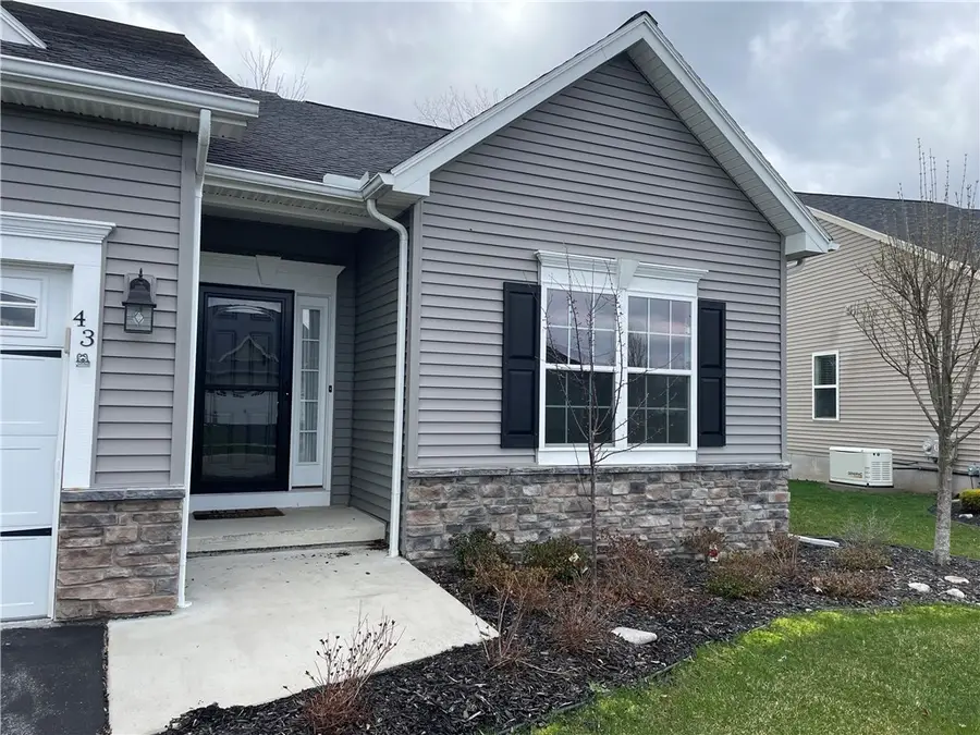 43 Spotts Cir, Churchville, NY 14428 - #3