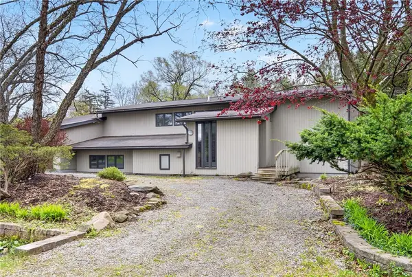 19 Spruce Lane, Ithaca, NY 14850