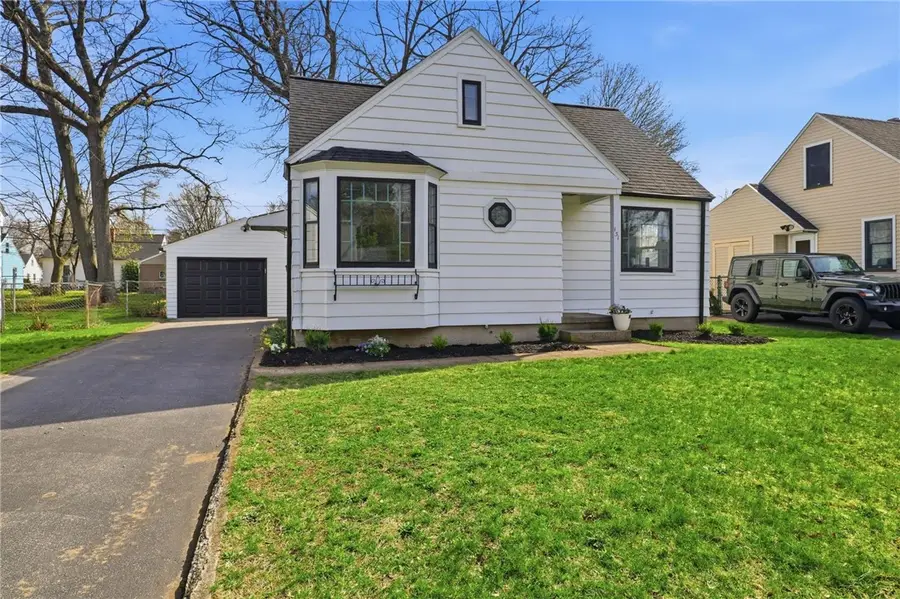 131 Langford Road, Rochester, NY 14615 - #2