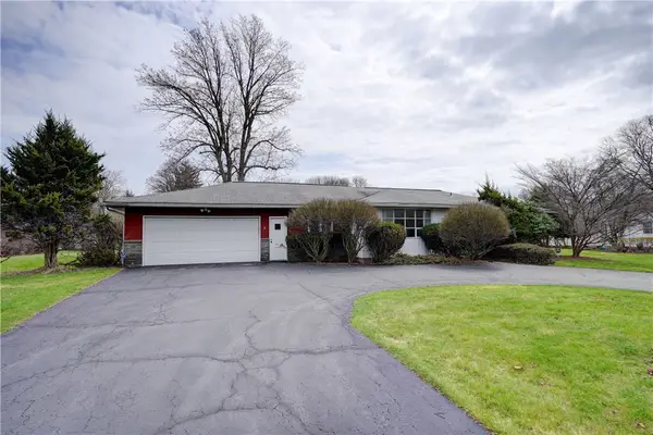 2 Roby Drive, Rochester, NY 14618