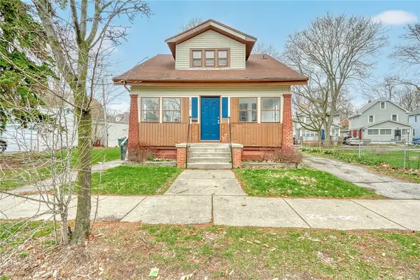 1283 Plymouth Avenue S, Rochester, NY 14611