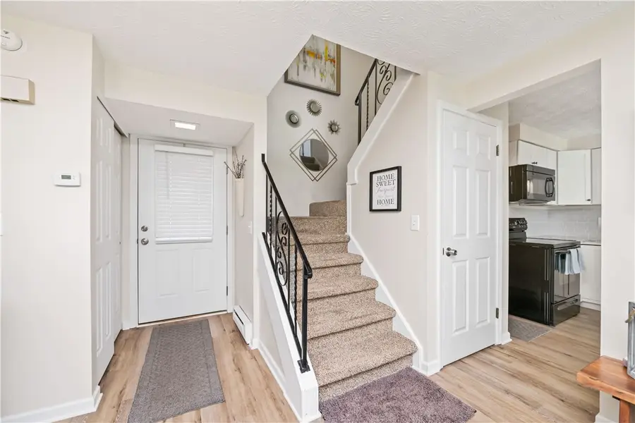 47 Bucklebury Hill, Fairport, NY 14450 - #3