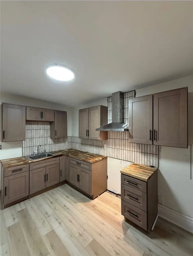 102 Meigs Street, Rochester, NY 14607 - #3