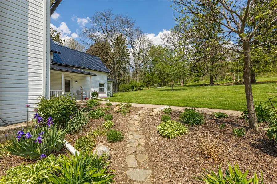 5660 Nott Rd, Canandaigua, NY 14424 - #3
