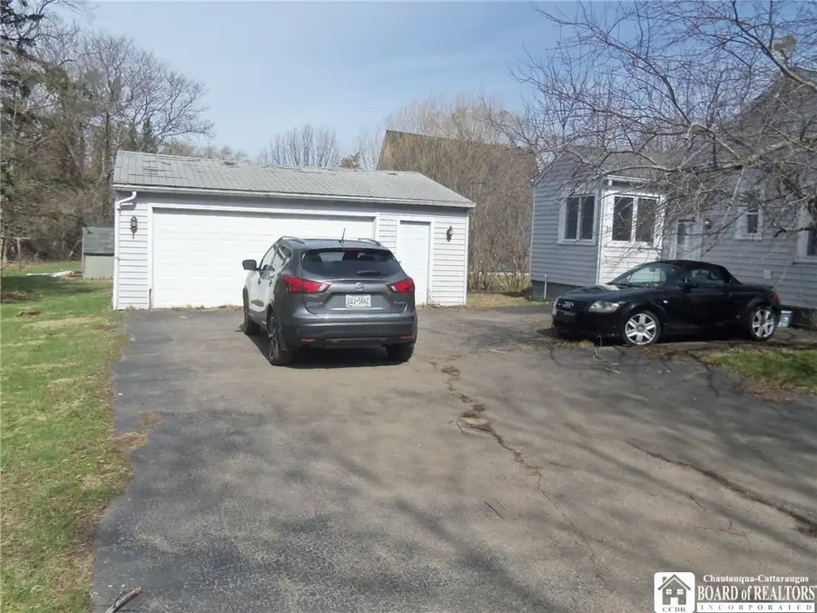 330 Chestnut Street, Fredonia, NY 14063 - #3