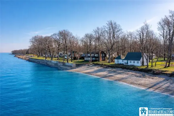 10155 Patterson Lane, Fredonia, NY 14063