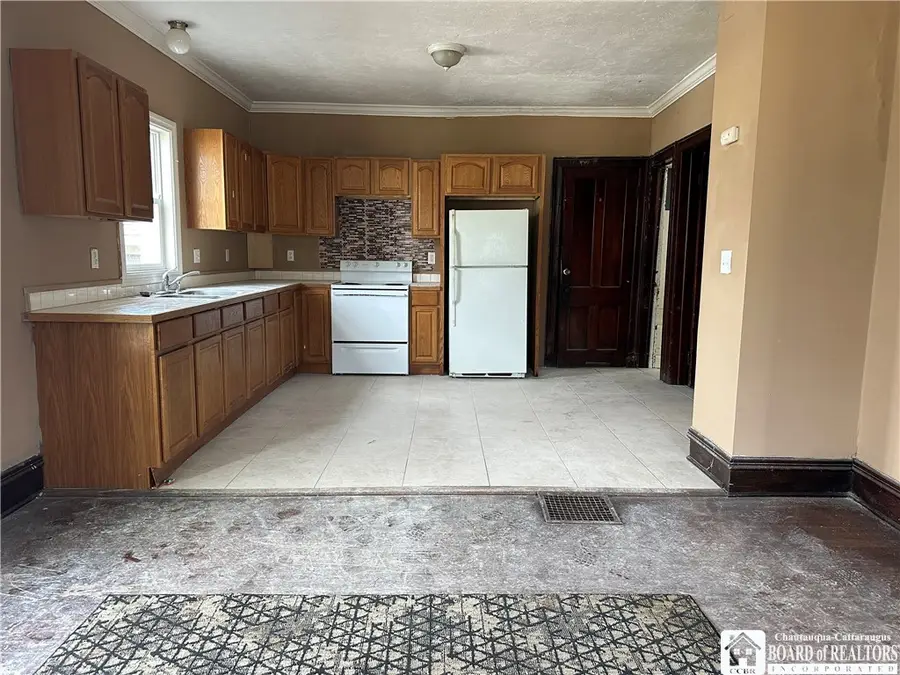 105 Charles Street, Jamestown, NY 14701 - #2