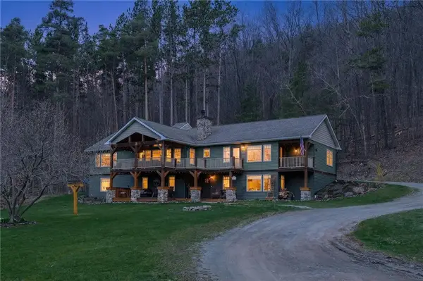 6600 E Hill Road, Naples, NY 14512