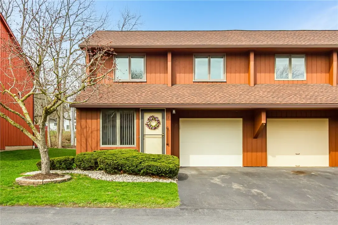 7 Treetop Drive, Fairport, NY 14450 - #1