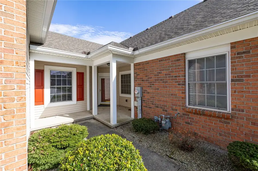 62 Onyx Drive, Penfield, NY 14526 - #2