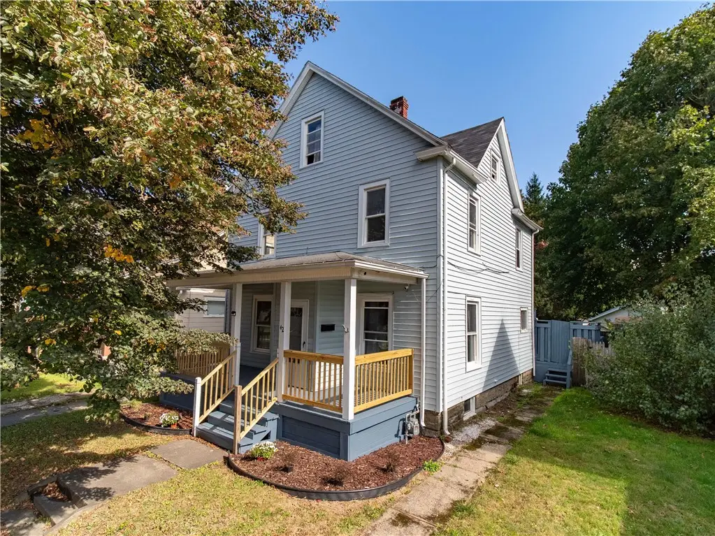 42 Chapman St, Jamestown, NY 14701 - #1