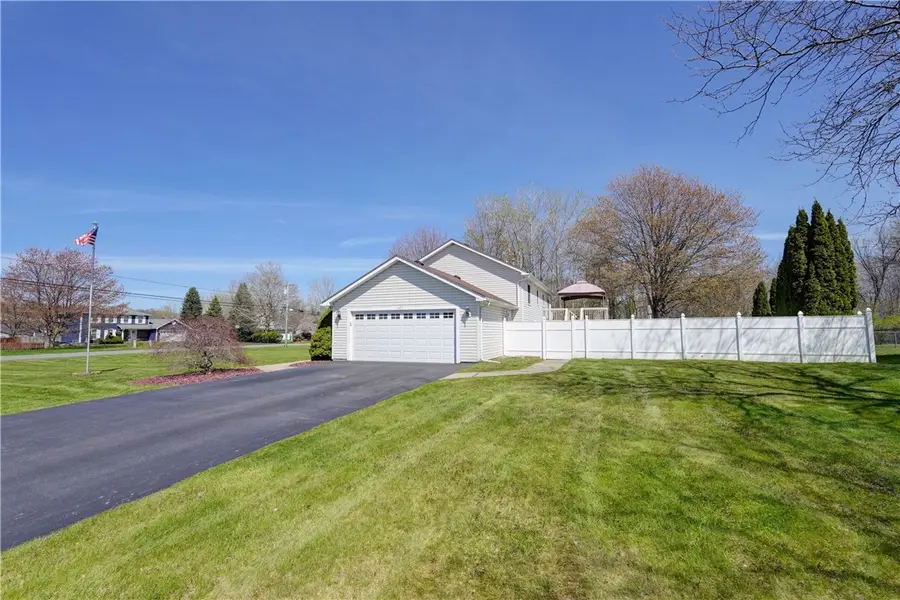 601 Gilmore Road, Brockport, NY 14420 - #3