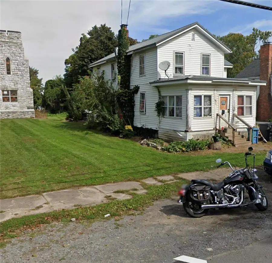 103 E Williams Street, Waterloo, NY 13165 - #2