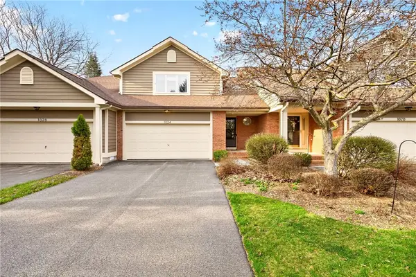 1024 Hillsboro Cove Circle, Webster, NY 14580