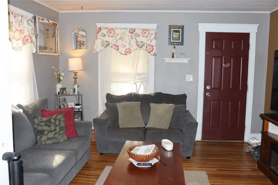 36 N Lyon Street, Batavia, NY 14020 - #2