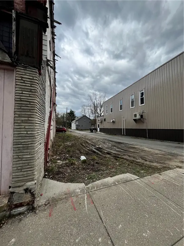 116 S Main Street, Elmira, NY 14904