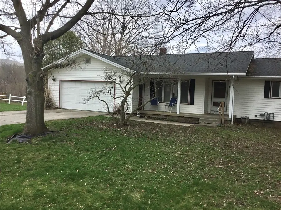 56 Munson Street, Le Roy, NY 14482 - #3