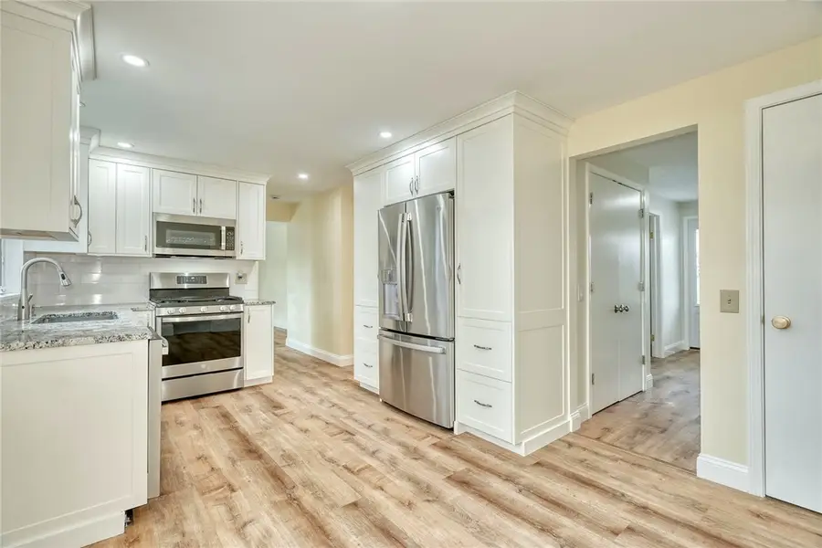 136 Chimney Hill Road, Rochester, NY 14612 - #3