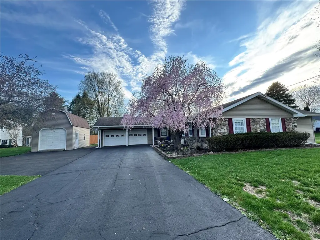 10 Foothill Road, Elmira, NY 14903 - #1