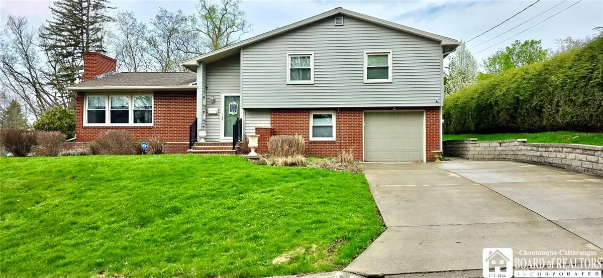 11 Alfred Street, Jamestown, NY 14701 - #1