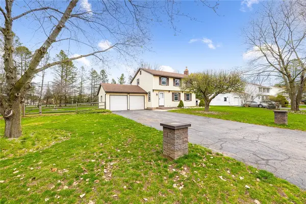 872 Joylene Drive, Webster, NY 14580