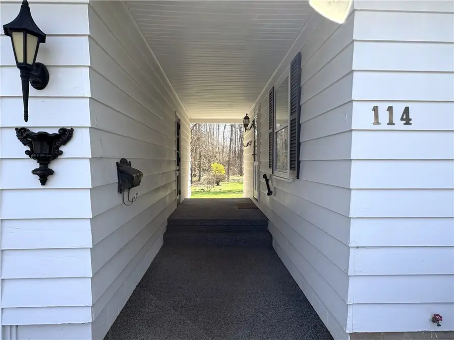 114 Norris Dr, Waterloo, NY 13165 - #2