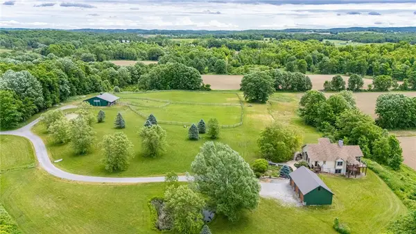 9247 Gray Road, Bloomfield, NY 14469