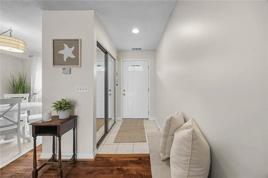 351 Bay Village Drive, Rochester, NY 14609 - #3